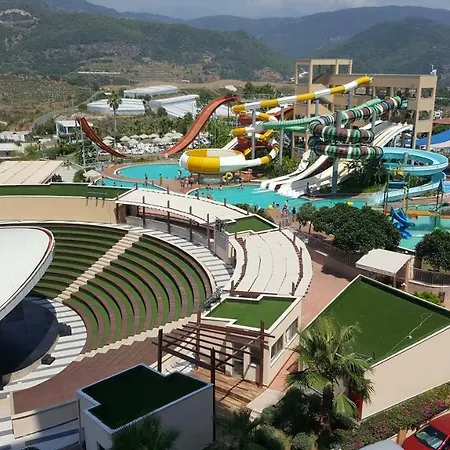 Gold City And Apartment Kargicak (Alanya)