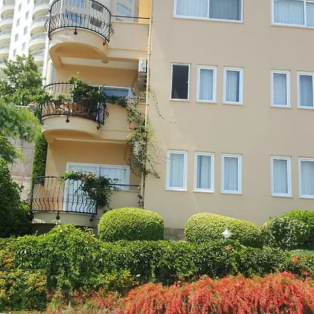 Gold City And Apartment Kargicak (Alanya)